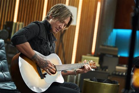 Keith urban yamaha guitar - Great campfire/ Beginner. “LIKE-NEW”- Open Box. ITEM: URBAN Guitar by Yamaha- KUA100, Learn Guitar. Some details: Brand- Yamaha. Color- Tobacco Brown Sunburst. Body Material- Spruce Top. Guitar Pickup Configuration- No Pickup. String Material Type- Phosphor Coated Bronze Light Strings.